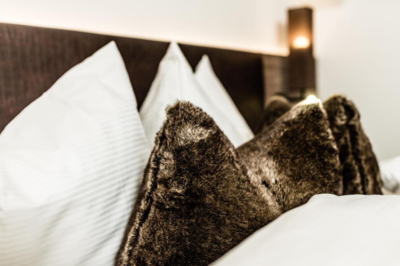 Apartments Villa Gardena - Gardenahotels 塞尔瓦迪加尔代纳山谷 外观 照片