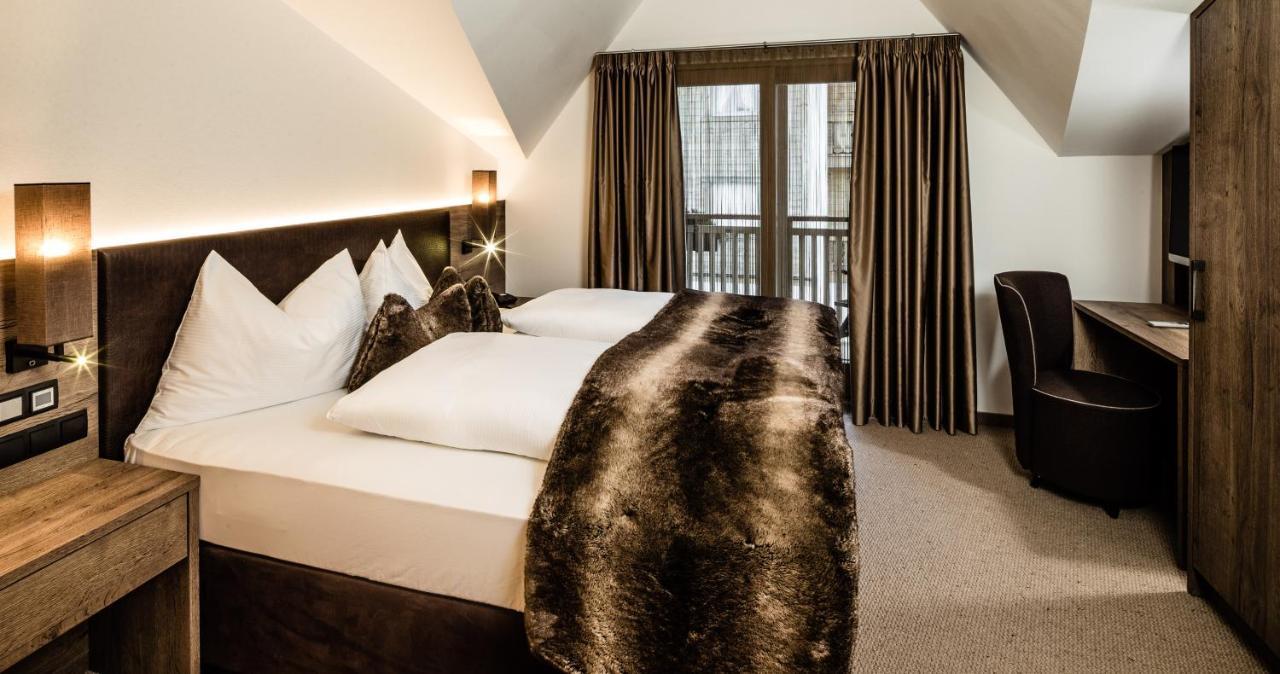 Apartments Villa Gardena - Gardenahotels 塞尔瓦迪加尔代纳山谷 外观 照片