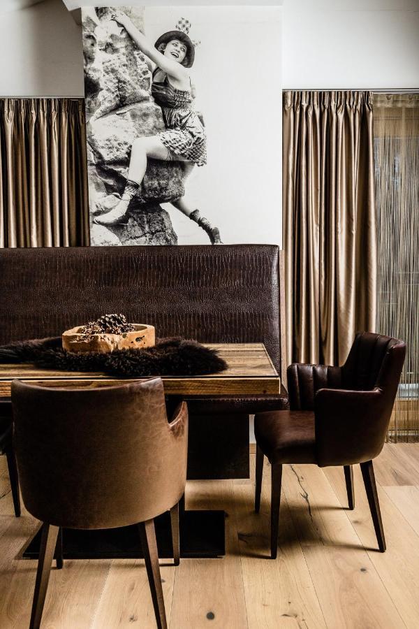 Apartments Villa Gardena - Gardenahotels 塞尔瓦迪加尔代纳山谷 外观 照片