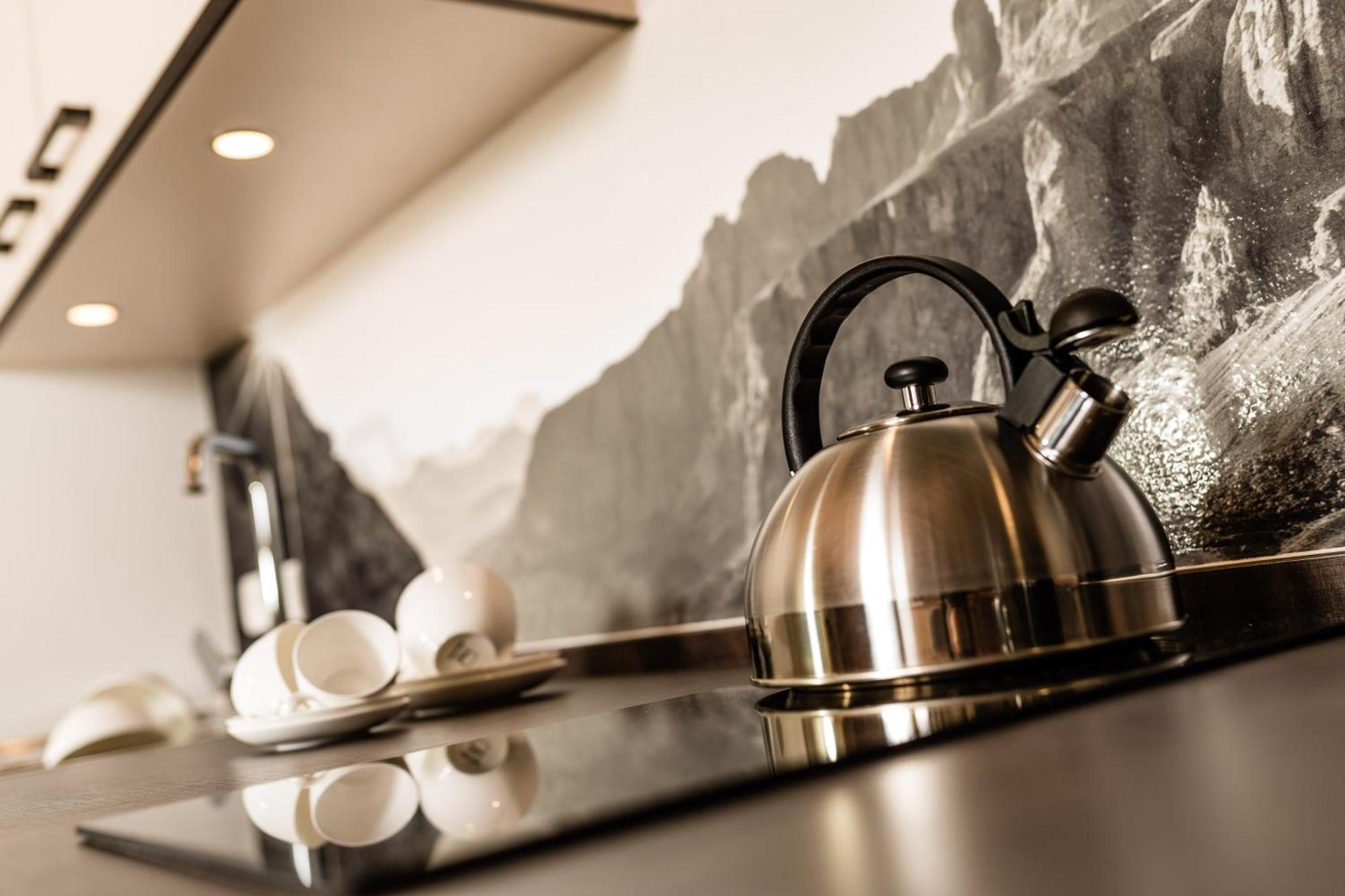 Apartments Villa Gardena - Gardenahotels 塞尔瓦迪加尔代纳山谷 外观 照片